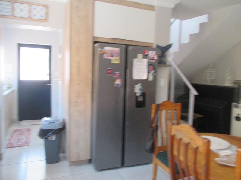 To Let 3 Bedroom Property for Rent in Dana Bay Western Cape